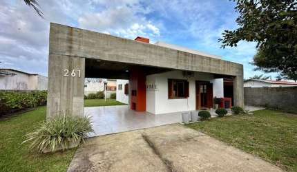 Casa com 3 quartos à venda no Centro, Imbé , 140 m2 por R$ 756.000