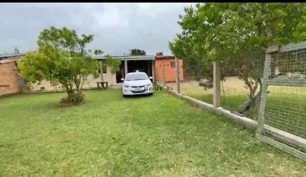 Casa à venda em região de moradores fixos