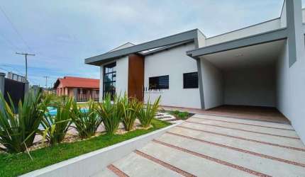 Casa à venda no centro de Imbé