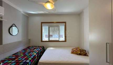 APARTAMENTO COM 2 DORMITÓRIOS, 1 SUÍTE, MOBILIADO!
