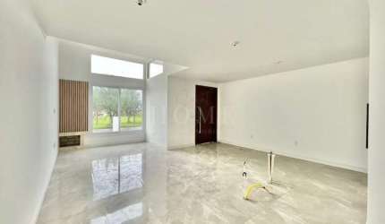 CASA GEMINADA 3 DORMITÓRIOS SENDO 1 SUÍTE