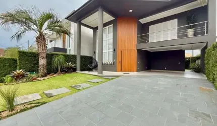 CASA CONDADO DE CAPÃO MOBILIADA E DECORADA
