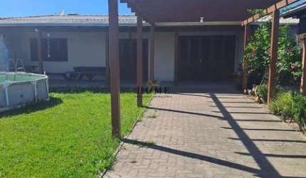 Casa à venda em Mariluz