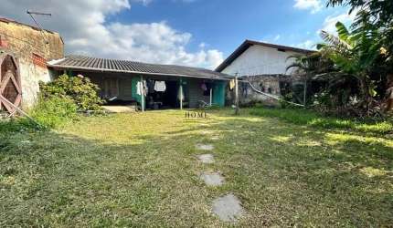 Casa à venda em Mariluz!