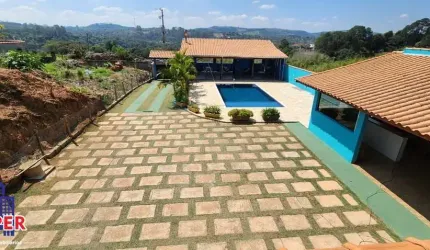 LINDA CHÁCARA MOBILIADA COM 711 M²/CASA SEDE E PISCINA À VENDA EM MAIRINQUE.
