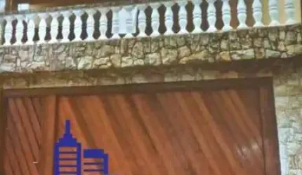 EXCELENTE SOBRADO COM 180 M²/2 DORMITÓRIOS/2 VAGAS/ ÁREA GOURMET À VENDA EM ENGENHEIRO GOULART