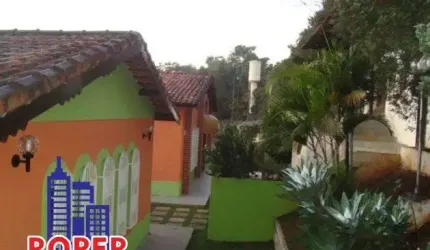 LINDA CHÁCARA DE 5.000 METROS COM ESCRITURA À VENDA NO CONDOMÍNIO FECHADO PORTAL DAS ACACIAS, SANTANA DO PARNAIBA.