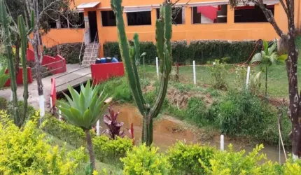 OPORTUNIDADE PARA INVESTIMENTO EM ACAMPAMENTO/HOTEL FAZENDA!!! Chácara Completa com 30.000 m² à Venda em Francisco Morato!