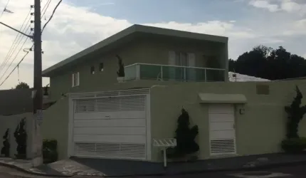 Sobrado residencial de 196 m²/3 dormitórios/ 9 Vagas e Espaço gourmet com churrasqueira à venda, Vila Mendes, São Paulo.