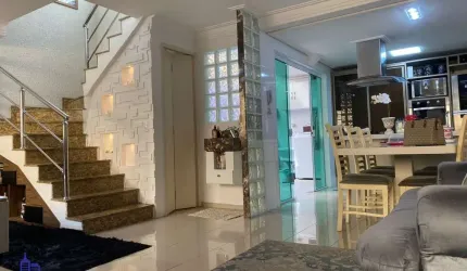 EXCELENTE SOBRADO EM CONDOMÍNIO FECHADO COM 3 DORMITÓRIOS/ 3 VAGAS A VENDA NA MOOCA, SÃO PAULO.