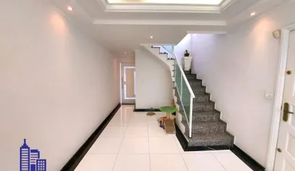 EXCELENTE SOBRADO DE 2 DORMITÓRIOS (PLANTA ORIGINAL 3)/4 VAGAS À VENDA/ALUGUEL NA VILA FORMOSA POR R$ 790.000,00