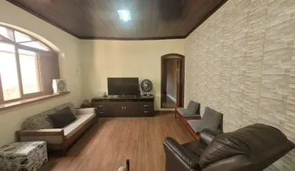 LINDA CASA COM 171 M²/CASA COM 3 DORMS + EDICULA À VENDA NA VILA FORMOSA