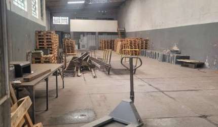 EXCELENTE GALPÃO DE 560 M² COM 3 PAVIMENTOS PARA ALUGAR NO JARDIM COLORADO