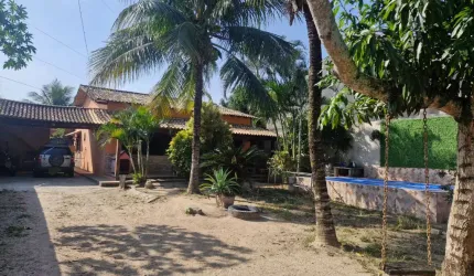 VENDO UMA LINDA CASA EM SAQUAREMA NO BAIRRO RETIRO BACAXÁ
