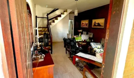 VENDO UMA LINDA CASA EM PRAIA LINDA EM SÃO PEDRO DA ALDEIA