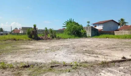 Terreno com escritura em Itanhaém.