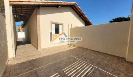 Casa com 2 quartos e espaço para piscina em Itanhaém.