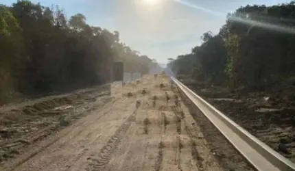 Terreno com escritura à 900m da rodovia em Itanhaém.