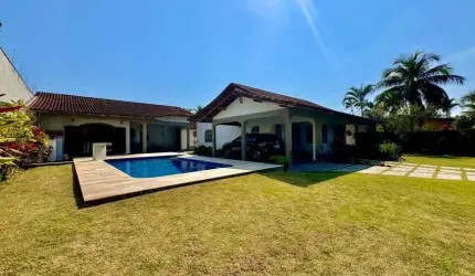 Casa de alto padrão em Itanhaém - R$ 1.150.000,00.