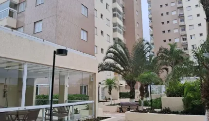 Apartamento com 2 quartos, piscina e área gourmet em Itanhaém.