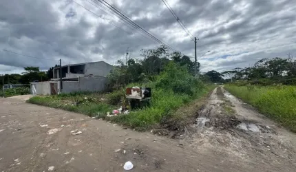 Terreno com escritura em Itanhaém.