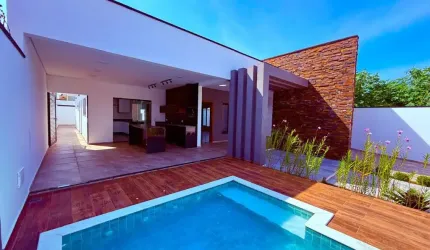 Casa de alto padrão no Jardim Beira Mar - R$ 1.255.000,00.