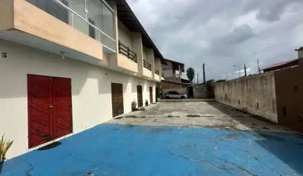 Casa em condomínio à 50m do mar em Itanhaém.
