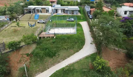 LINDA CHACARA  1000M2 COM 3 DORMITÓRIOS 1 SUITE COM PISCINA E QUADRA GRAMADA EM IGARATÁ “ACEITA PERMUTA'