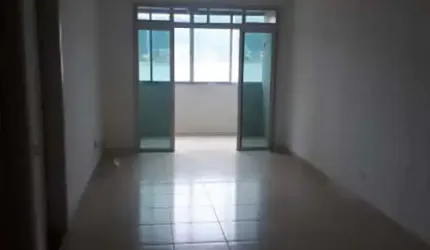 Apartamento, de 96m², com 3 quartos e 1 suíte, bairro Centro, em São Vicente