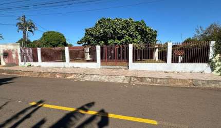 Casa à venda, Vila C,  com placas fotovoltaicas - FOZ DO IGUACU - PR