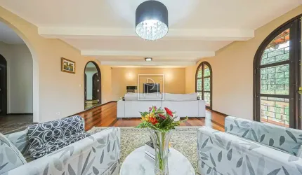 Casa com 3 quartos à venda na Vera Lucia  Vieira Bartenick, 561, Santa Cândida, Curitiba, 350 m2 por R$ 2.970.000