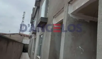 Sobrado em condomínio na Vila Granada, com 130m² aproximados, sendo 02 suítes e 02 vagas, Por R$ 585.000,00