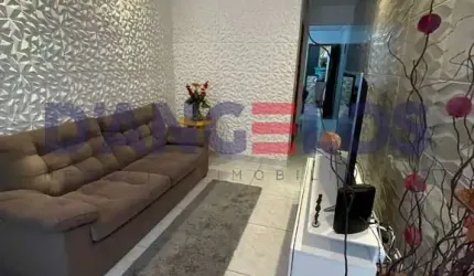 Sobrado à venda com 2 dormitórios e 1 suíte em condomínio fechado na região da Patriarca!!!!