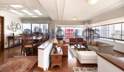 Lindo apartamento de 3 quartos e 3 suítes na Mooca, São Paulo-SP: 180m² e 3 vagas!