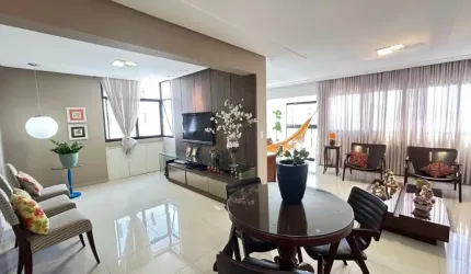Edf. Etienne - Apartamento no Bairro do Espinheiro com 157m², 3 quartos sendo 1 suíte por R$ 1.100.000,00.