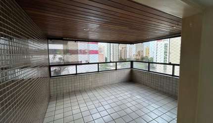 Edf. Benedictine - Apartamento no Bairro do Espinheiro com 3 quartos sendo 2 suítes  com 198m² por R$ 940MIL.