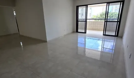 Edf. Saint Bernard - Apartamento no Bairro dos Aflitos com 4 quartos sendo 2 suítes  com 140m² por R$ 1.000,000,00.