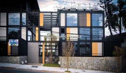 Conjunto comercial com 120m2 no Alto de Pinheiros.