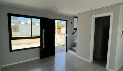 CASA 2 DORMITÓRIOS, DUAS GARAGENS RESIDENCIAL TRANQUILO   EM CAMOBI!