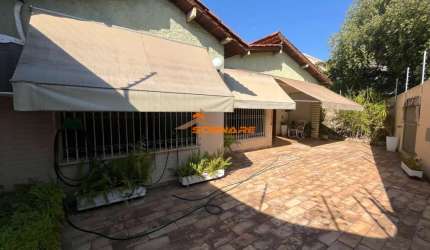 Casa à venda no Bairro Bandeirantes codigo: 127383