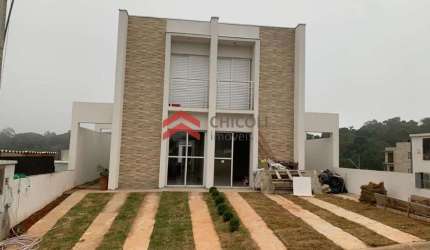 Casa em condomínio fechado com 3 quartos para alugar na Rodovia Raposo Tavares, Granja Viana, Cotia por R$ 3.800