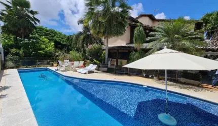 Casa em condomínio fechado!!