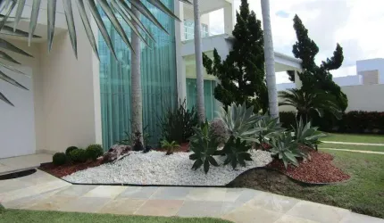 Cond. próximo a Vilas do Atlântico.