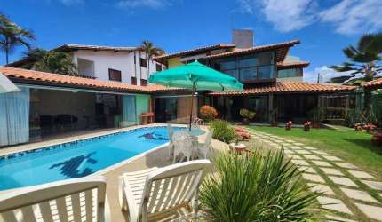 Casa na praia de Vilas do Atlântico.