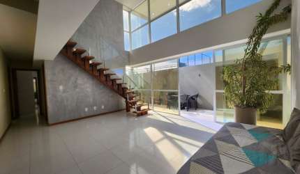 Apartamento pátio térreo 4 suítes!!
