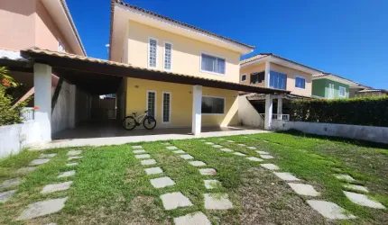 Casa 4 suítes cond. fechado!!!