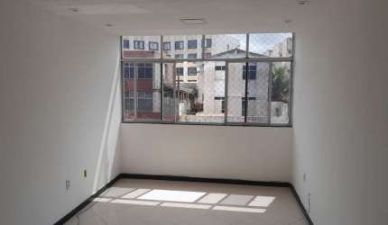 Apartamento para Venda em Salvador, Amaralina, 2 dormitórios, 1 banheiro, 1 vaga
