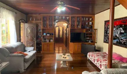 MAGNIFICA CASA NO CORAÇÃO DO BAIRRO RIO BRANCO!!!!
