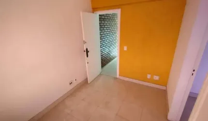 EXELENTE SALA, ÓTIMA LOCALIZAÇÃO NO BARRO PRETO!