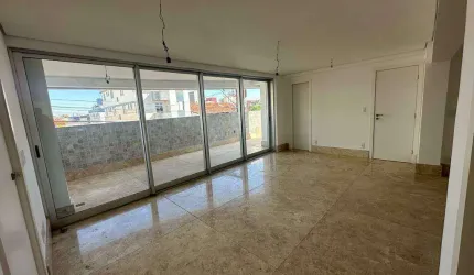 Excelente Área Privativa no Prado.